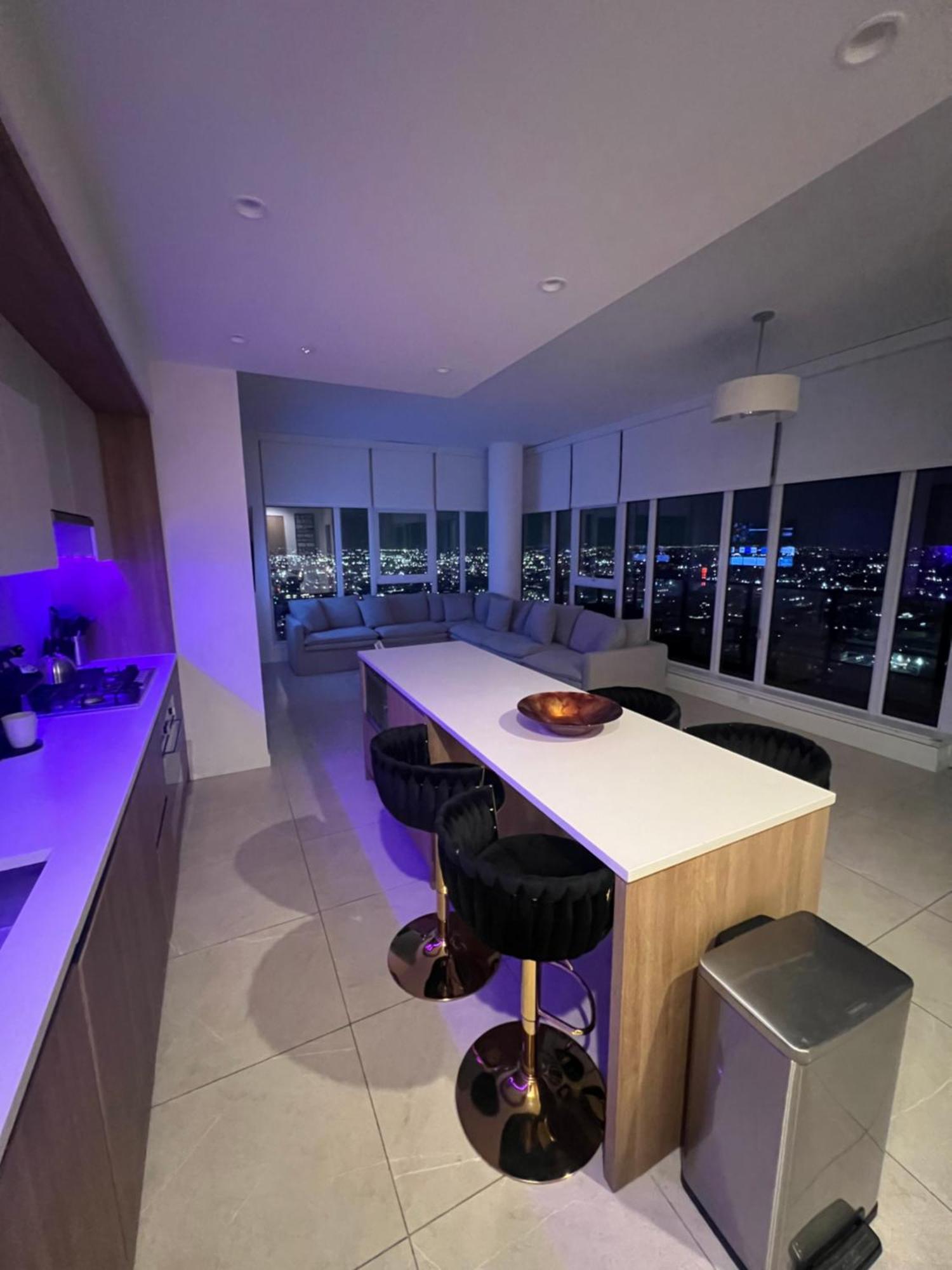 Apartment 2br Panoramic View - Dtla *
